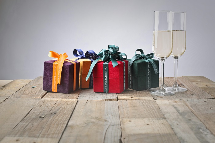 Christmas gift ideas for large staff