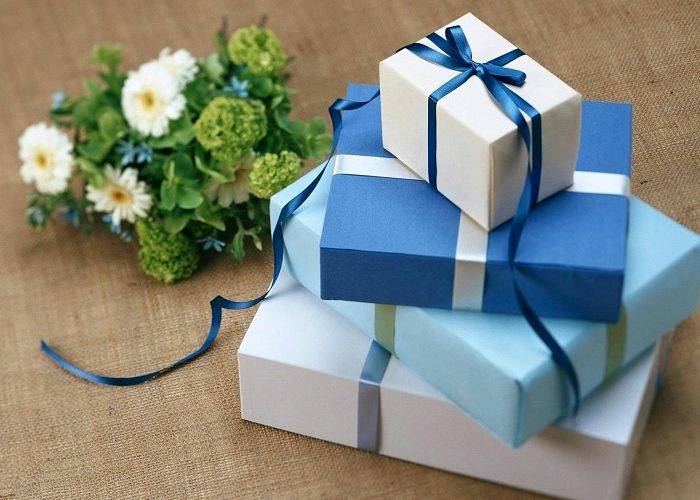 Christmas gift ideas for lawyers