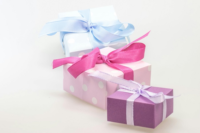 Christmas gift ideas for married couples