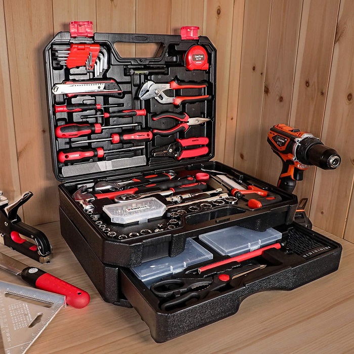 Popular men’s Christmas gifts
