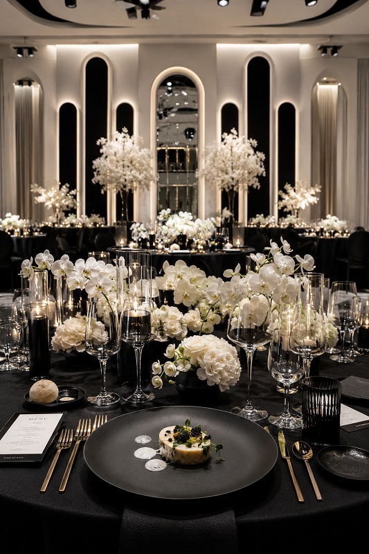 Black-Tie Modern Luxury Reception